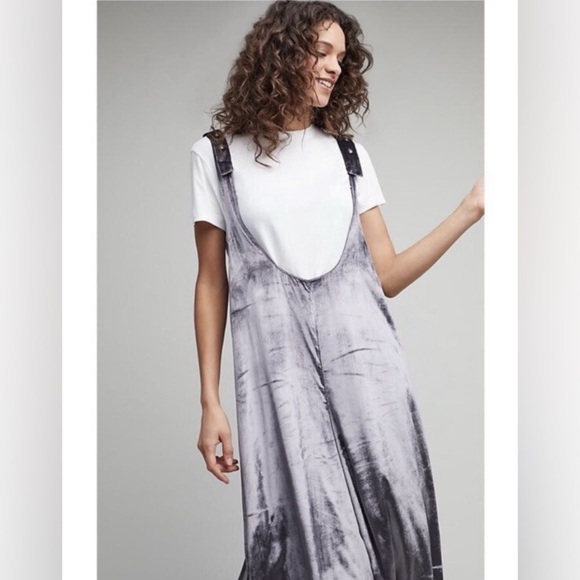 MAEVE by ANTHROPOLOGIE Crushed Velvet Wide Leg Jumpsuit in Silver - Picture 2 of 7